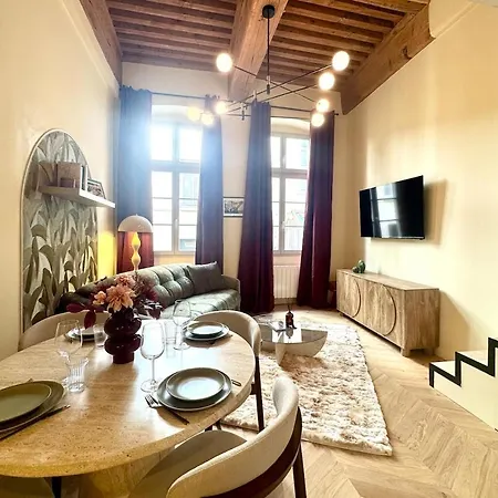 Apartment Celestine - Place Bellecour Lyon